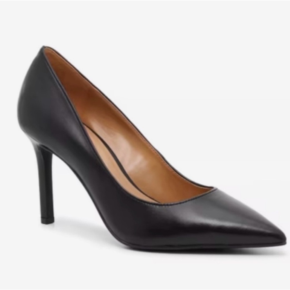 Simplistic Pumps - image 1